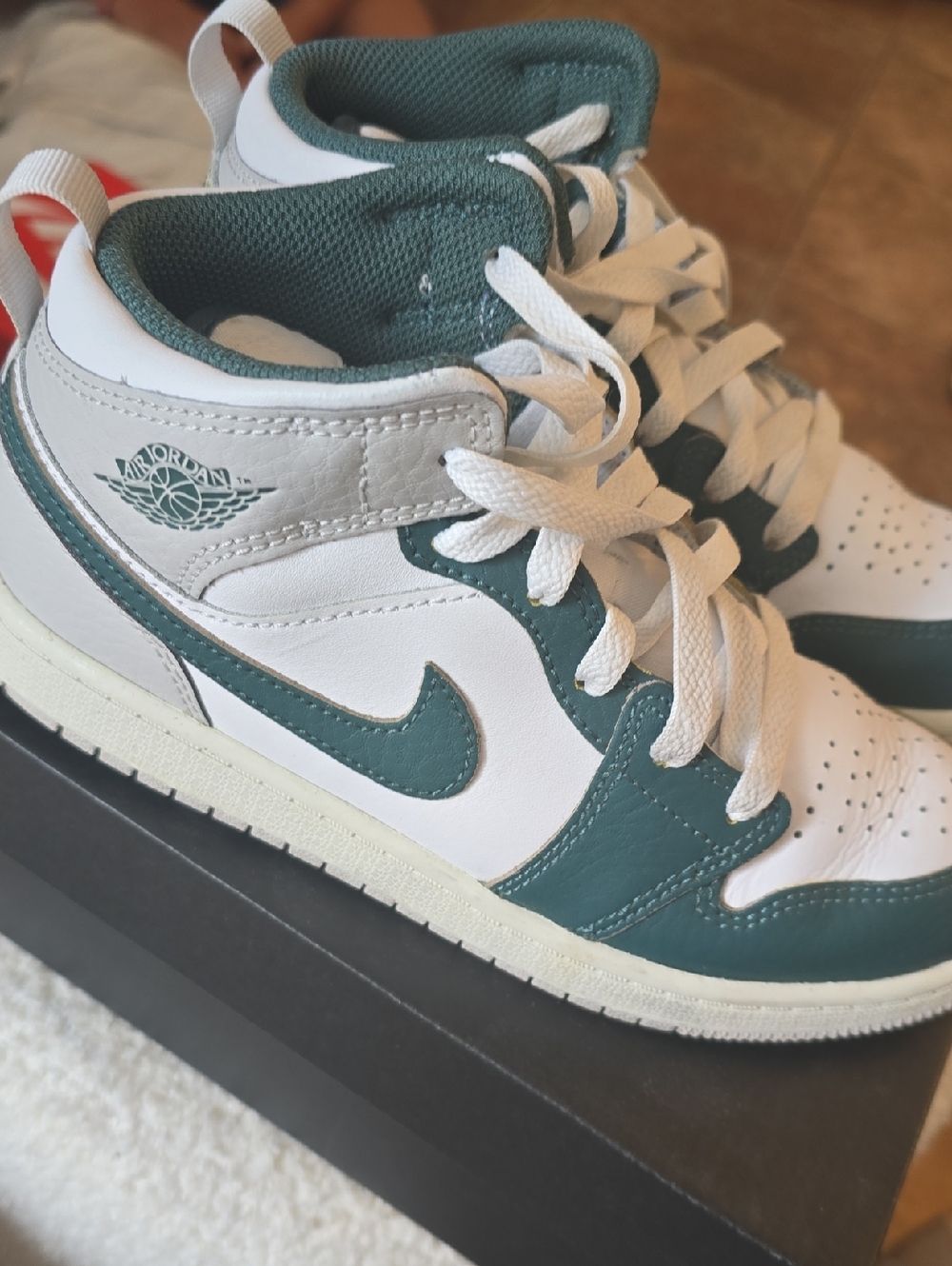 Air Jordan 1 Mid SE PS 'Oxidized Green'
